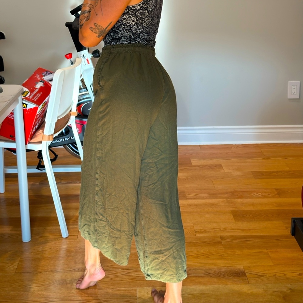 Parachute pants